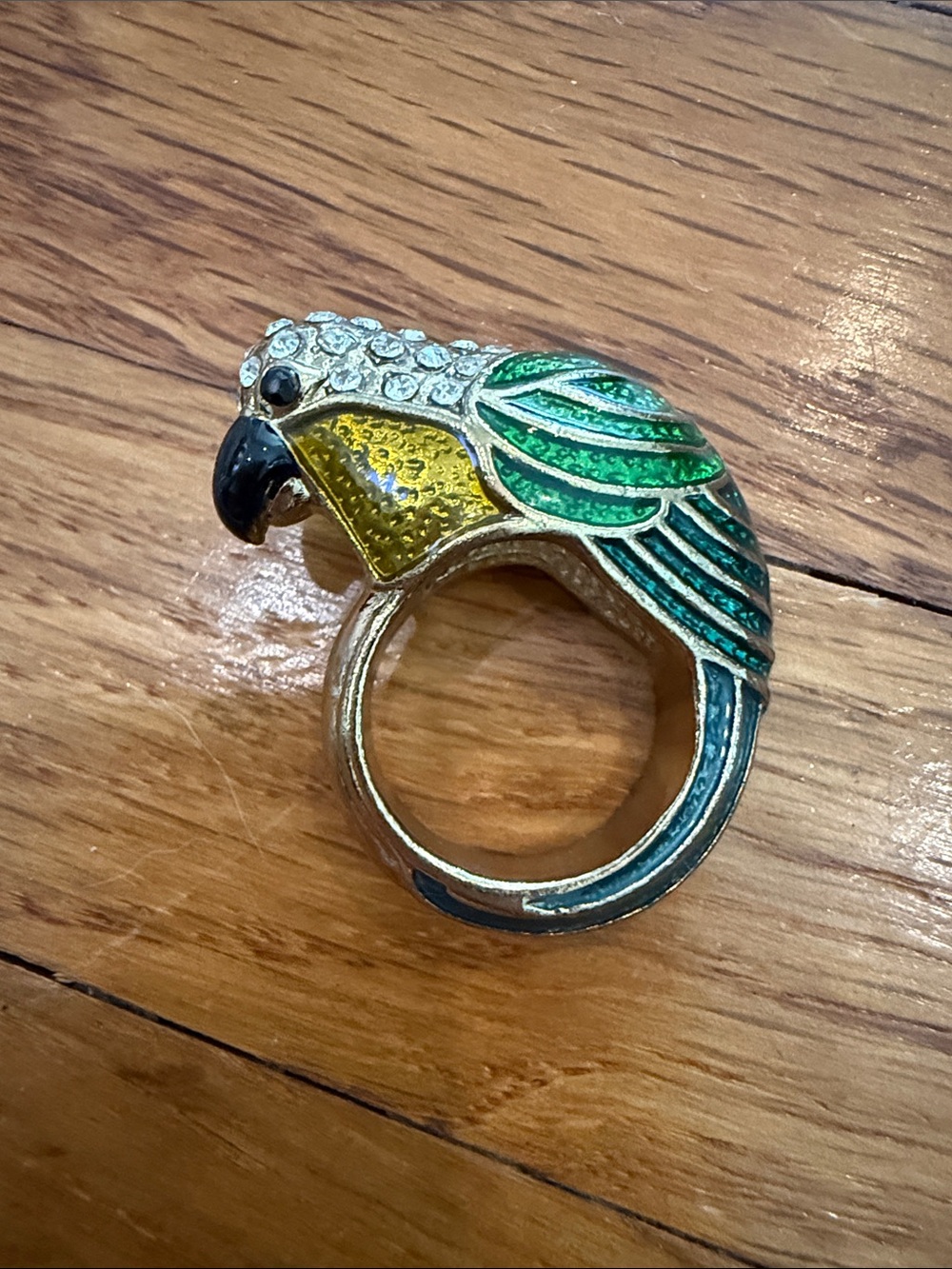 Parrot Statement Ring‎